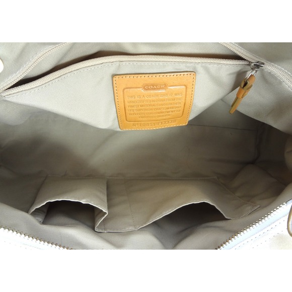 Coach Hampton Signature Cream White Canvas Stripe Satchel Shoulder Bag Buckle - Picture 9 of 11